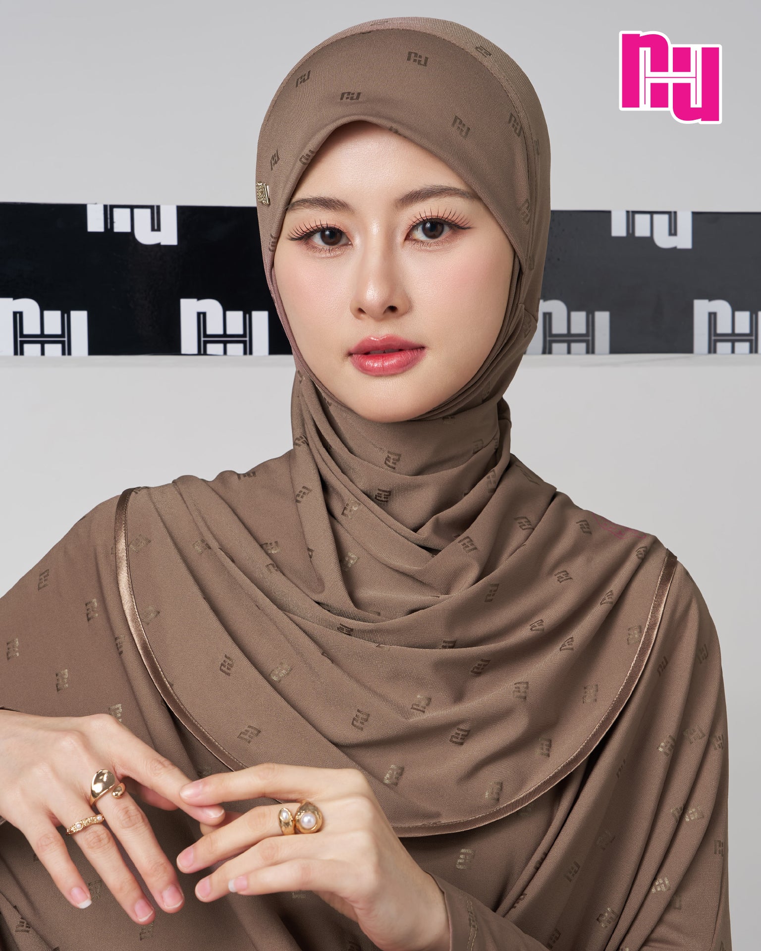 NUH BLACK Ready-to-wear hijab – Talakong style