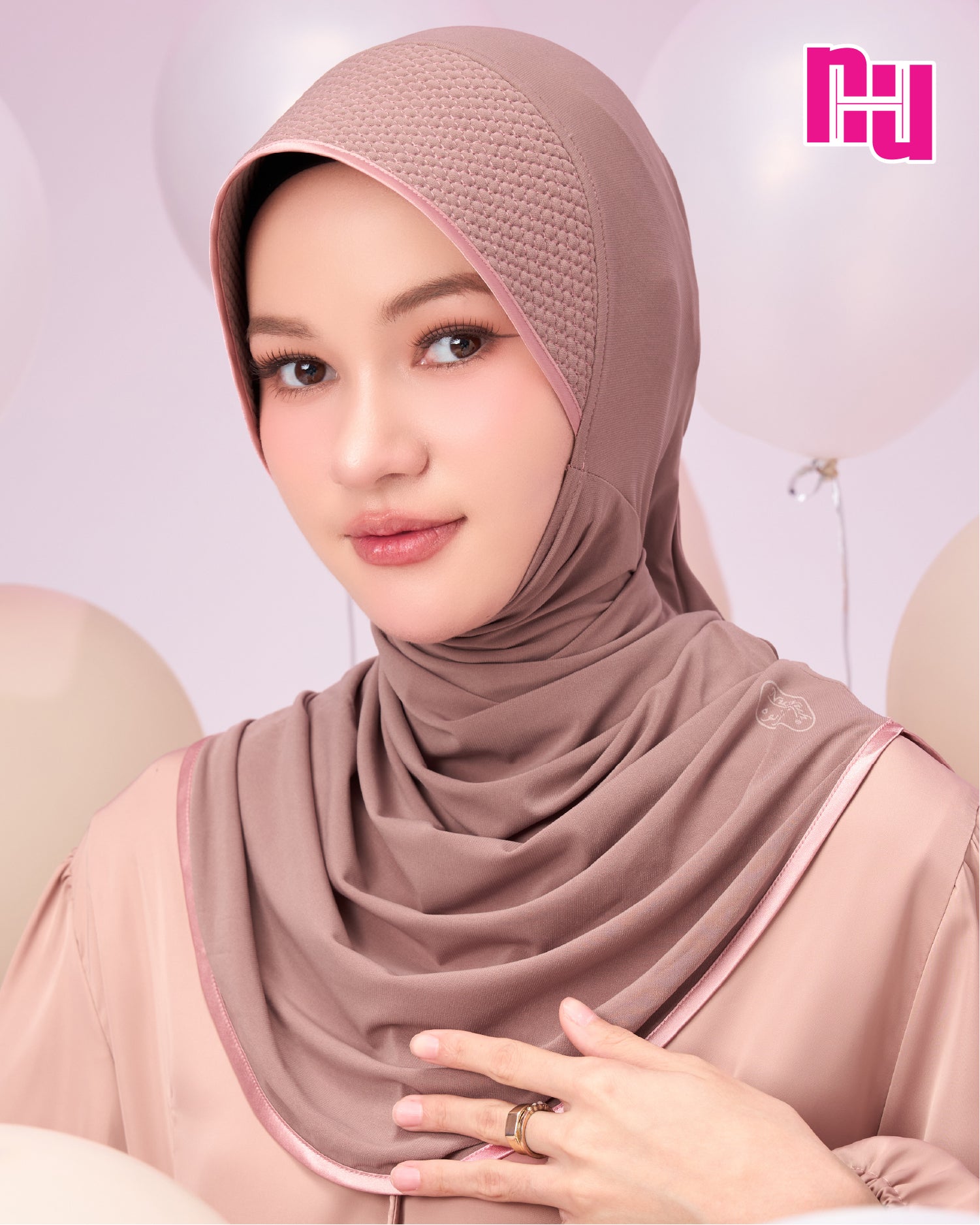 NUH CLASSIC Instant Hijab – Structured Square