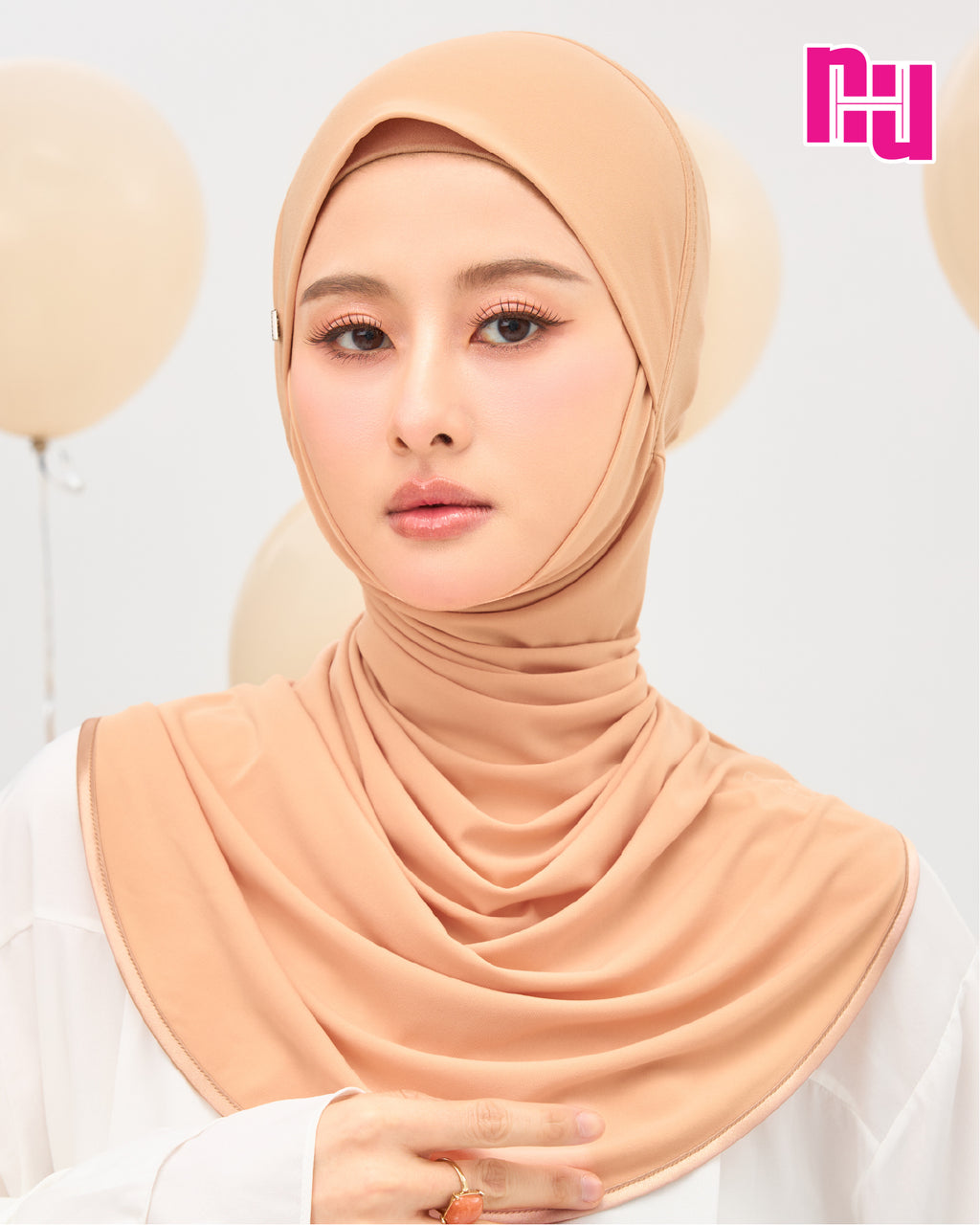 NUH CLASSIC ผ้าคลุมสวมสำเร็จ – ทรงตาลากง