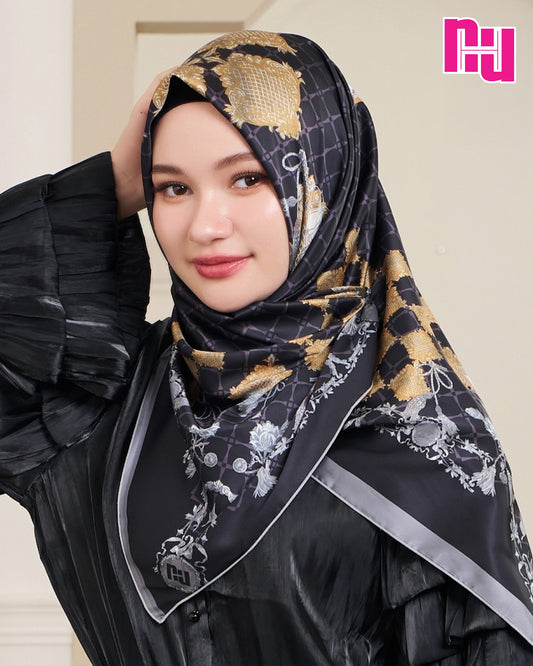 NUH RAYA – ผ้าพันแบบสามเหลี่ยม