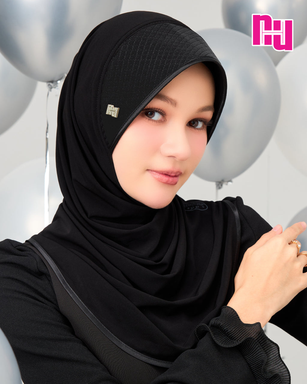 NUH CLASSIC (BLACK) - ผ้าคลุมสำเร็จรุ่นคลาสสิคสีดำ