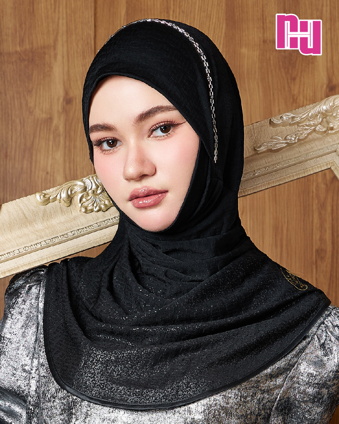 NUH GLAM Crystal Pearl Embellished Ready-to-Wear Shawl - Talkong Style (TLK)
