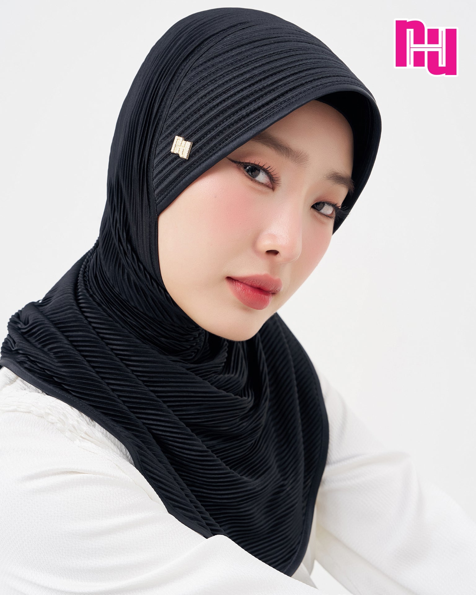 NUH PLEATED ผ้าคลุมสวมสำเร็จ – ทรงฟองน้ำตรง