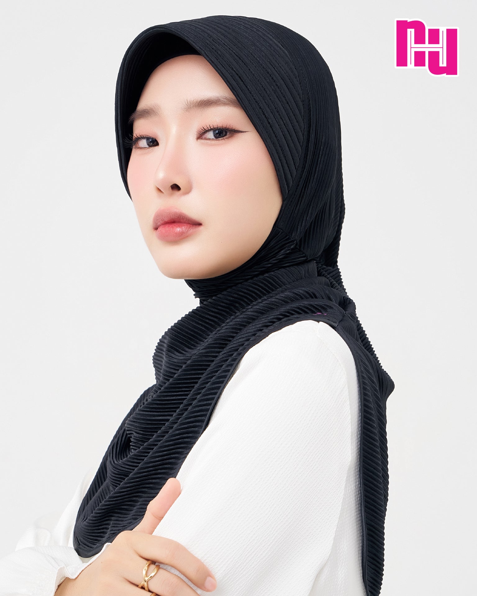 NUH PLEATED ผ้าคลุมสวมสำเร็จ – ทรงฟองน้ำ