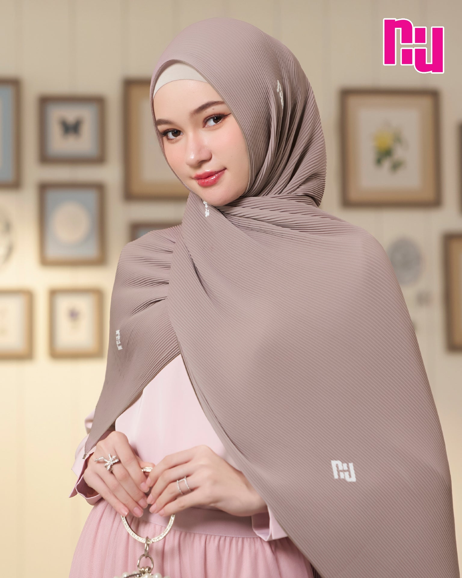 NUH SKYLINE OMBRE PLEATED Hijab Scarf for Women Muslim - ผ้าพันอัดพลีทแบบยาว