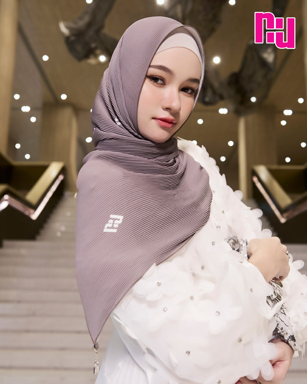 NUH SKYLINE OMBRE PLEATED Hijab Scarf for Women Muslim - ผ้าพันอัดพลีทแบบยาว