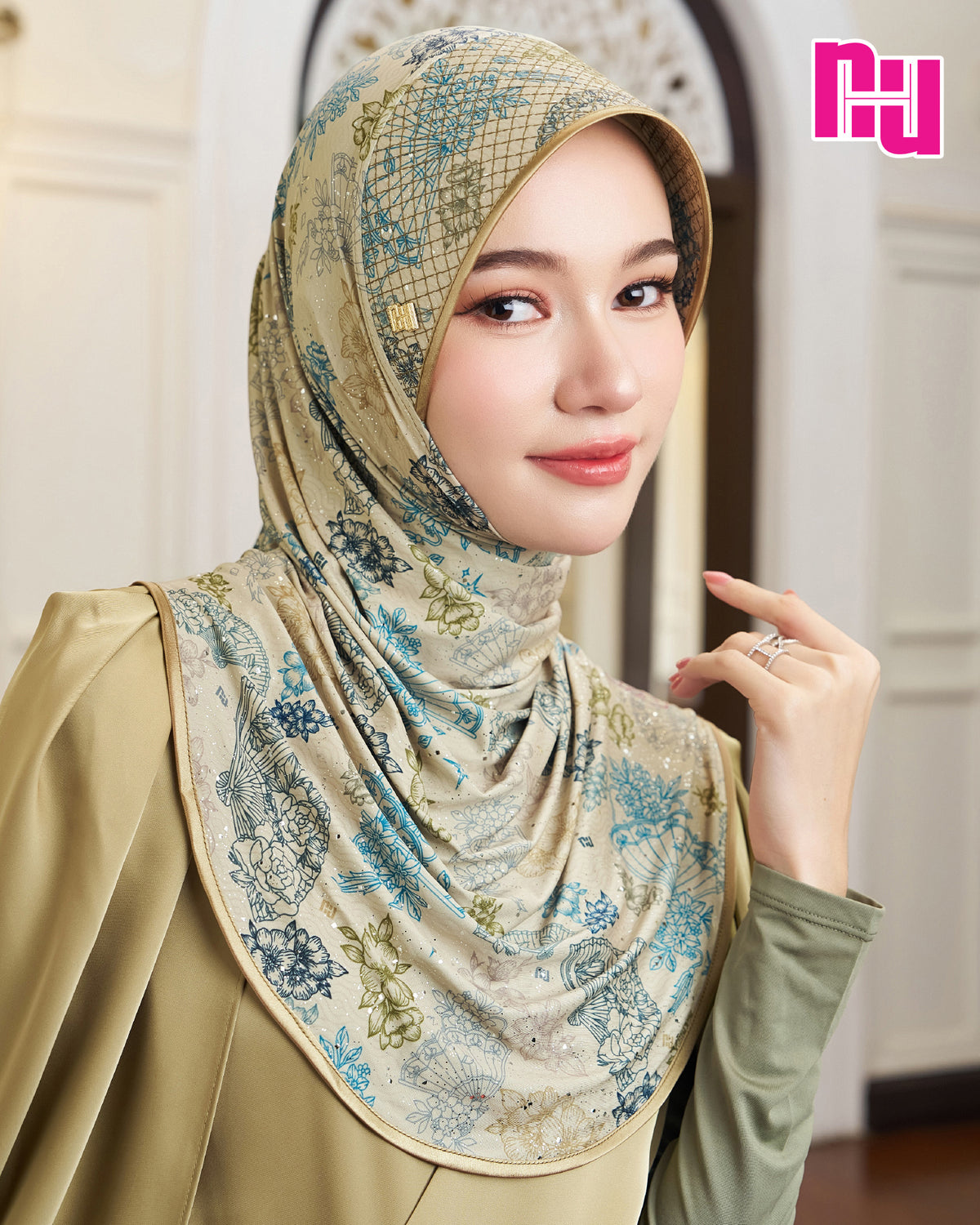NUH ORIENT Ready-to-wear cover – Hard-headed stretchy style
