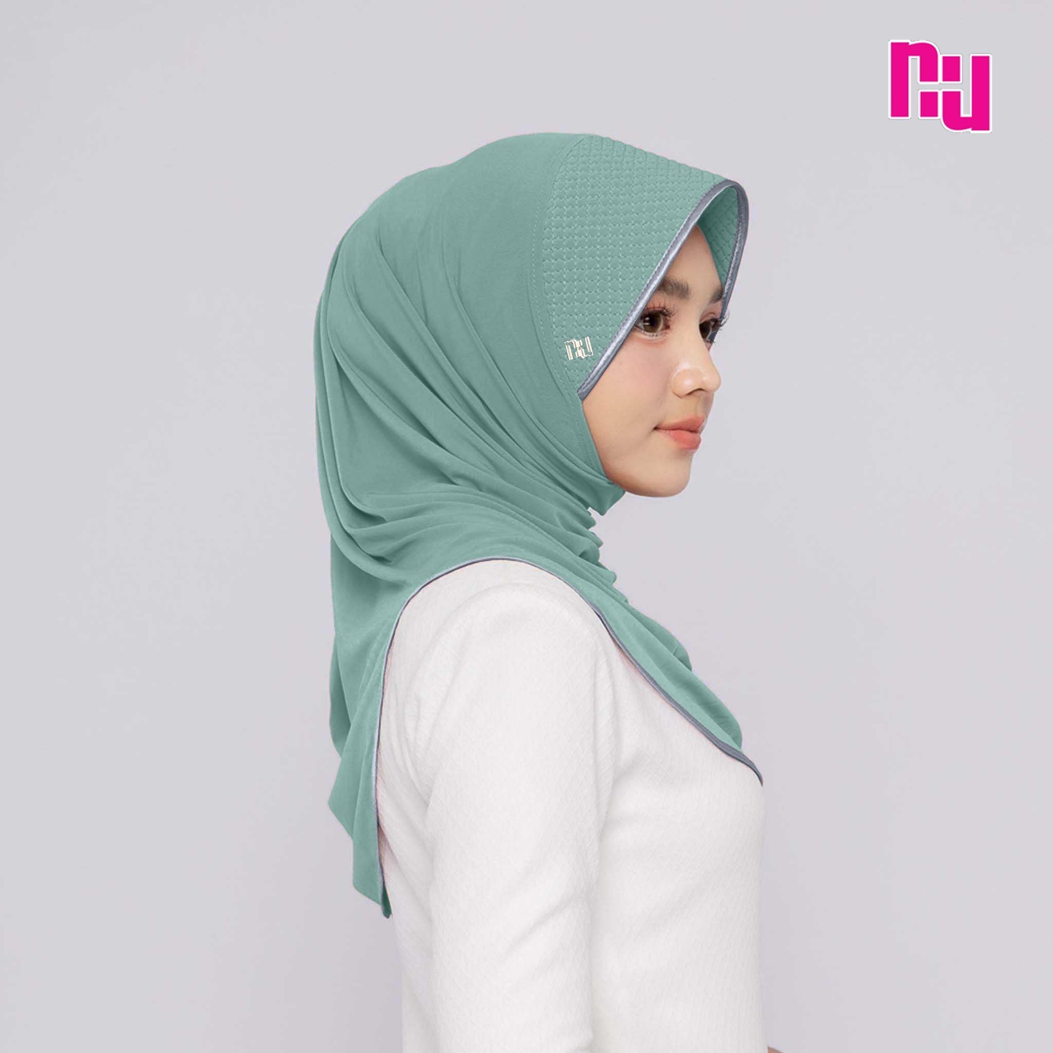 NUH CLASSIC Instant Hijab – Structured Square