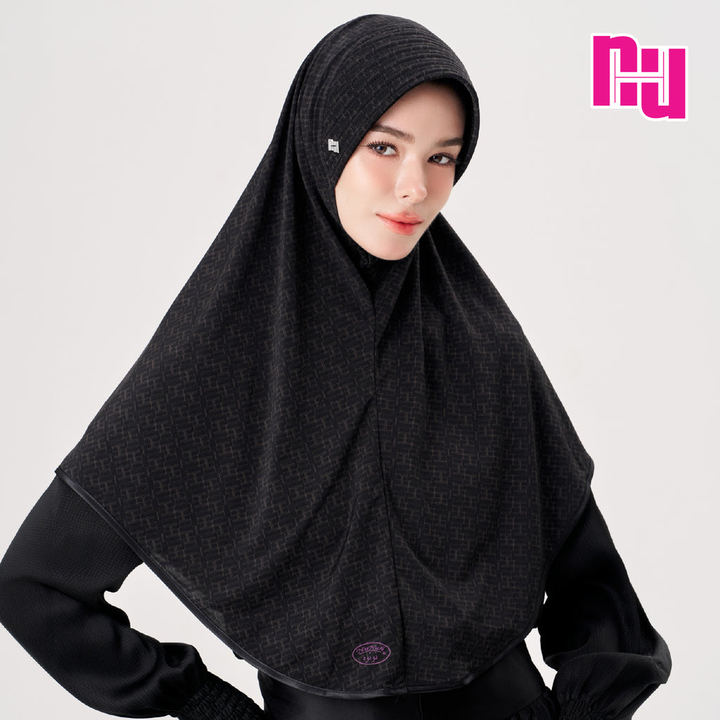 NUH MONOGRAM ECHO II ผ้าคลุมสวมสำเร็จ - แพทเทิร์นฮาตี