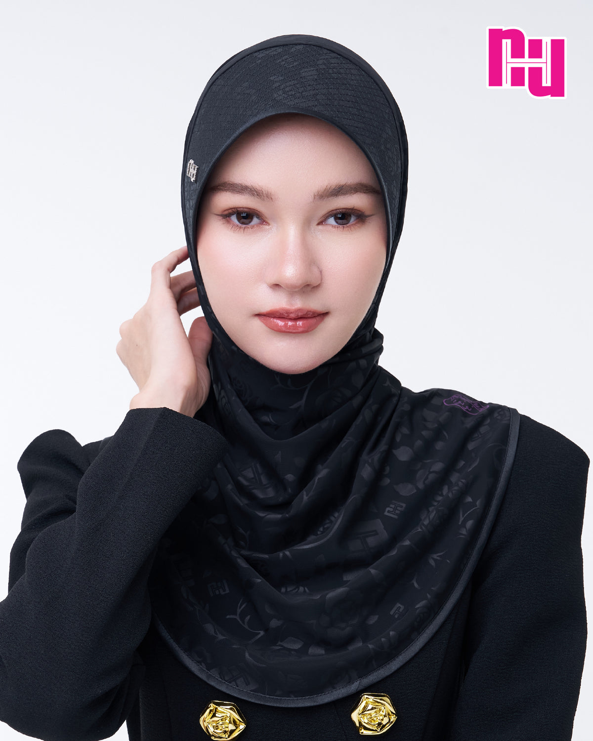 NUH ROSE - ผ้าคลุมสวมสำเร็จทรงหัวแข็งยืด