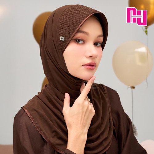 NUH CLASSIC Instant Hijab – Structured Square