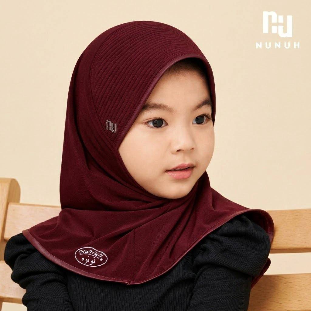 NUH HATI CLASSIC (BLACK) - ผ้าคลุมสวมสำเร็จคลาสสิคสีดำ (แพทเทิร์นฮาตีสำหรับเด็ก)