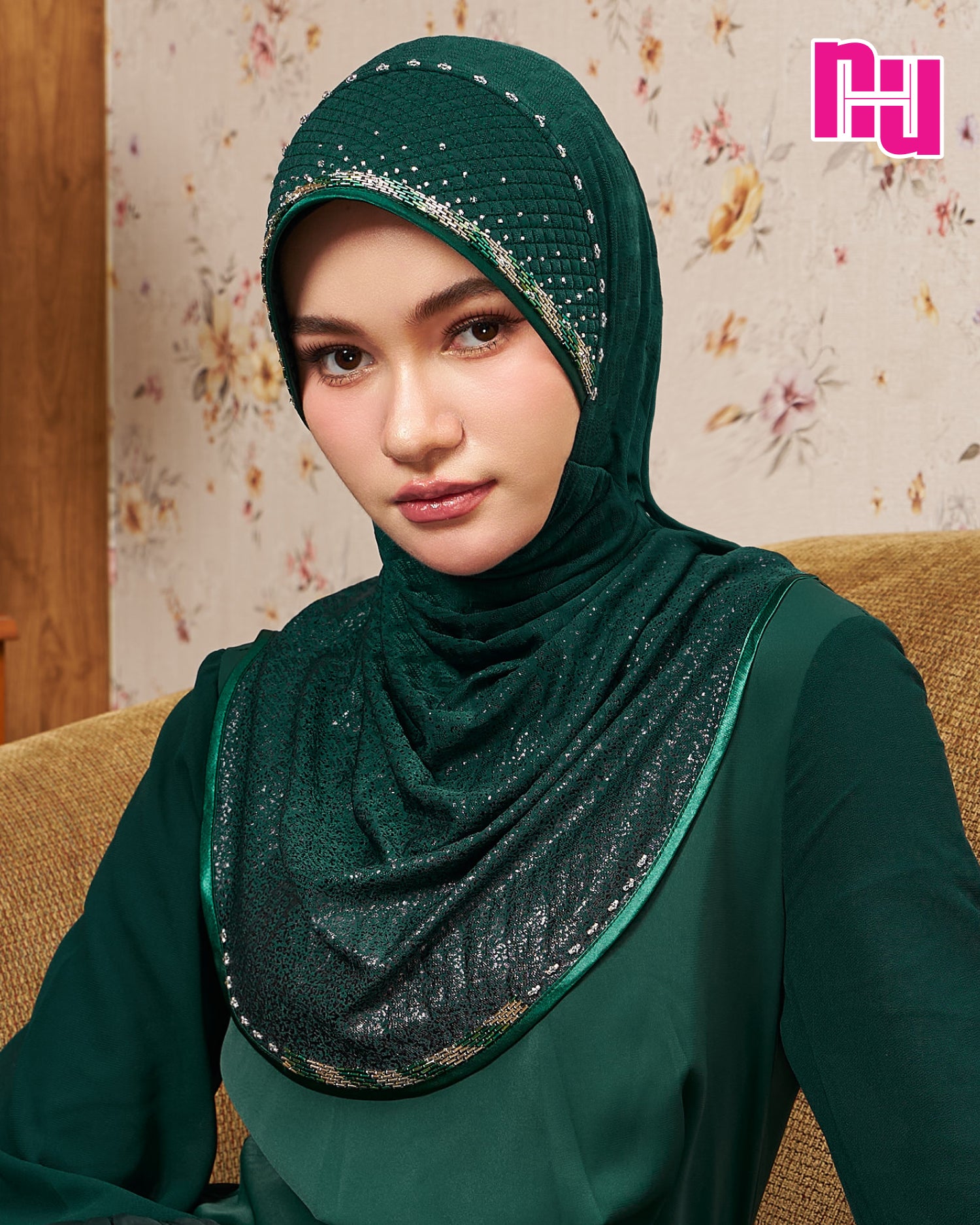 NUH GLAM Ready-to-wear hijab with pearl and crystal embellishments (embroidered hem) - Sponge grid style (FN-N)