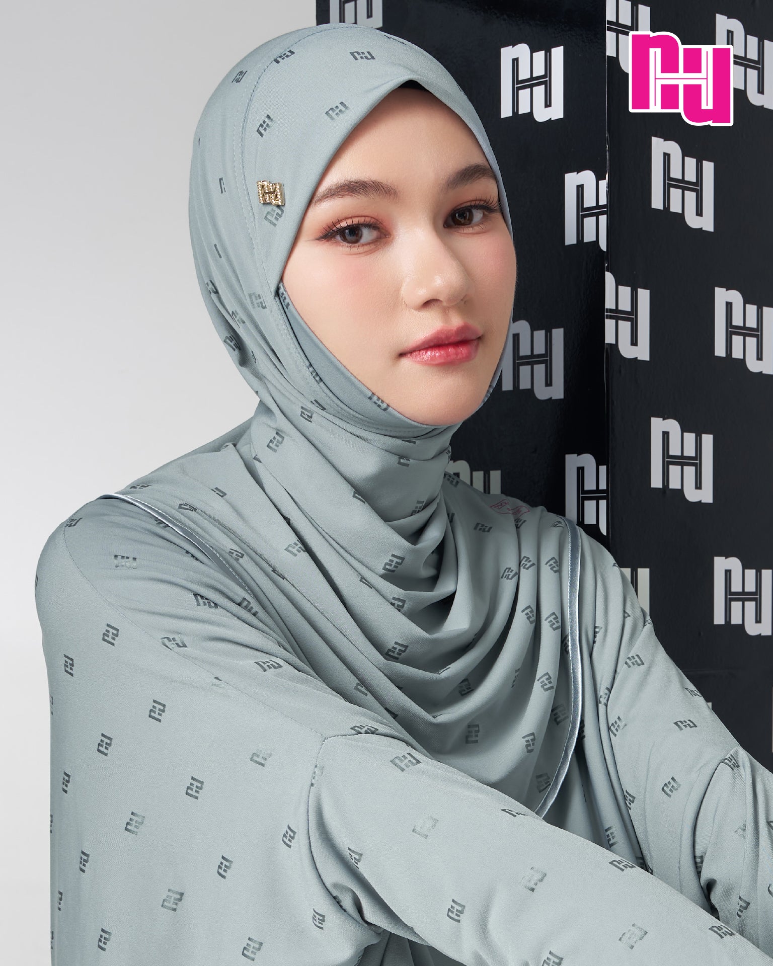 NUH BLACK Ready-to-wear hijab – Talakong style