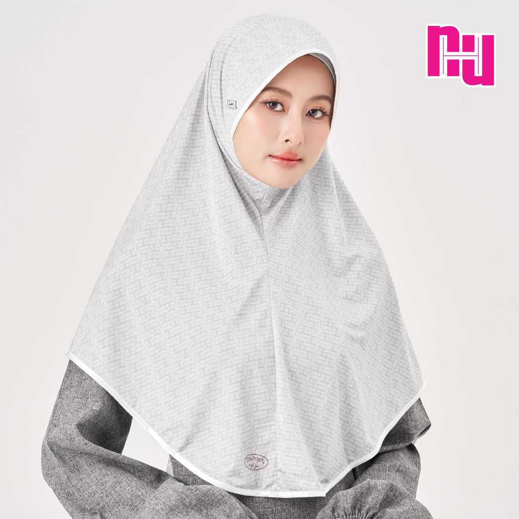 NUH MONOGRAM ECHO II ผ้าคลุมสวมสำเร็จ - แพทเทิร์นฮาตี