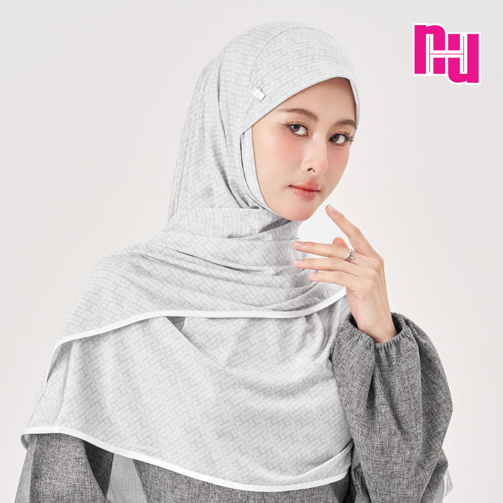 NUH MONOGRAM ECHO II ผ้าคลุมสวมสำเร็จ - แพทเทิร์นผ่าหน้า