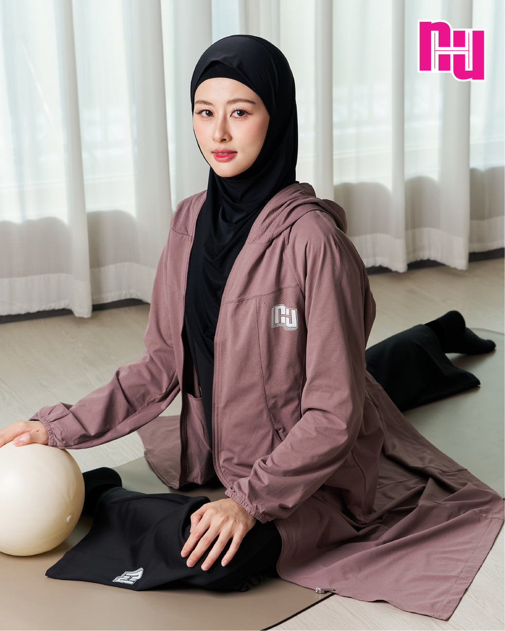 NUH SPORTSWEAR MODESTY HOODED JACKET - Long, hooded, stretchy jacket for exercise.