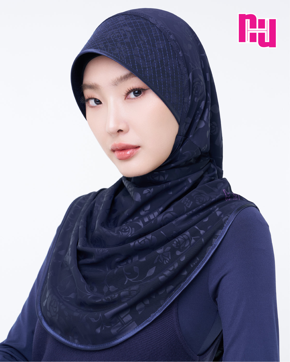 NUH ROSE - ผ้าคลุมสวมสำเร็จทรงหัวแข็งยืด