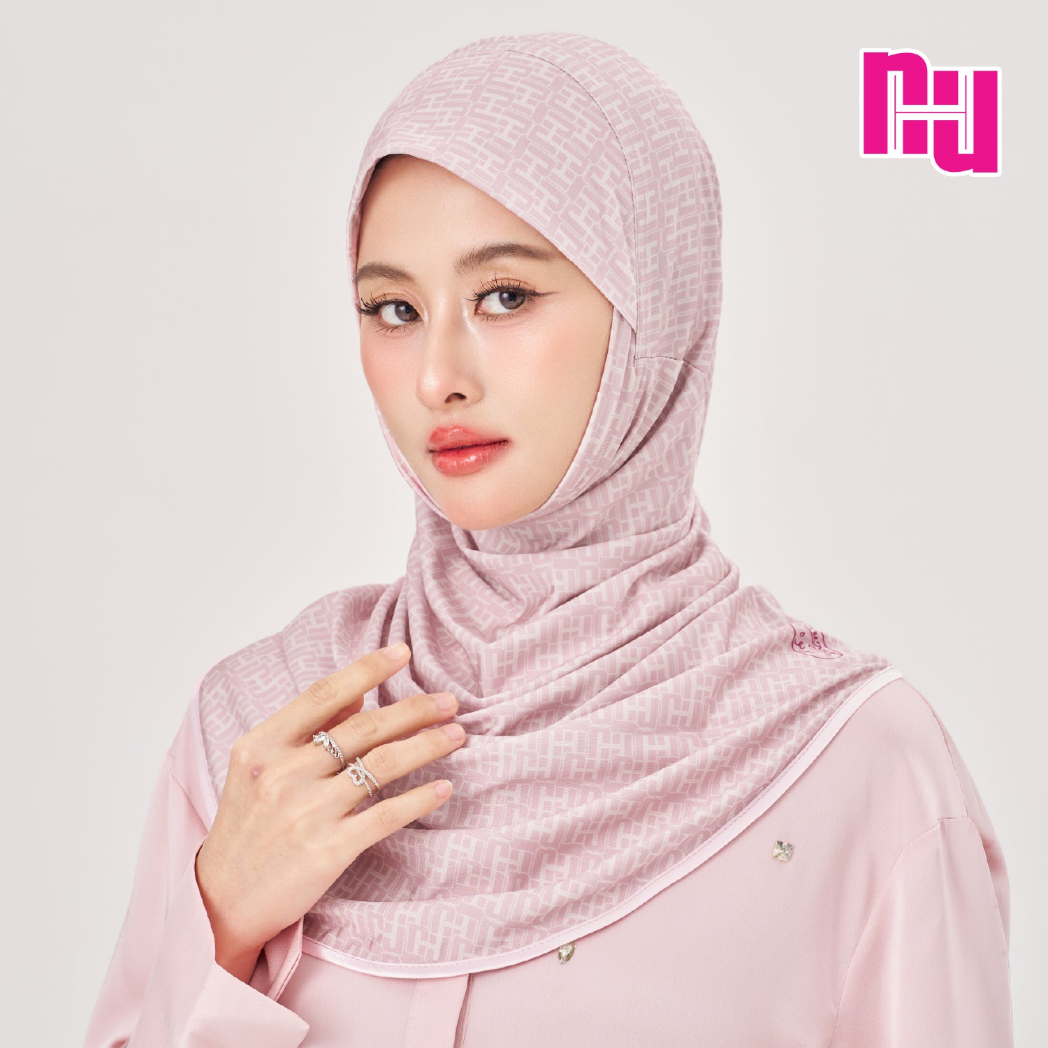 NUH MONOGRAM ECHO II - Instant Telekung