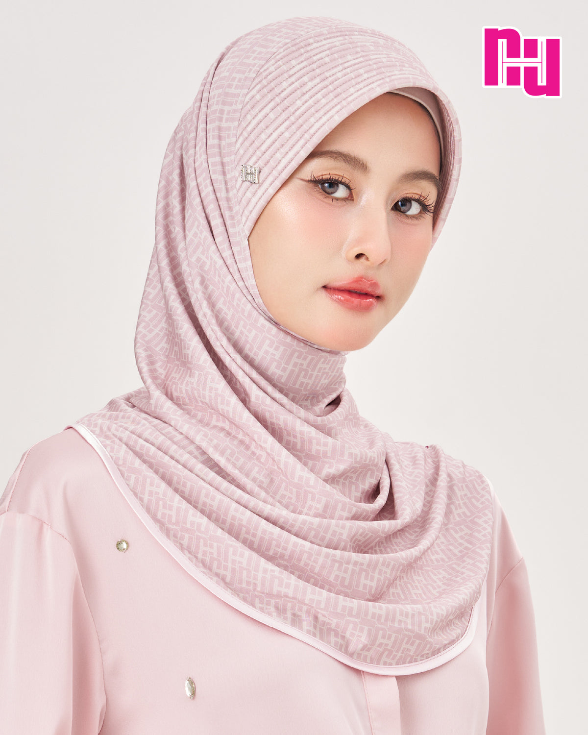 NUH MONOGRAM ECHO II - Sponge Hijab