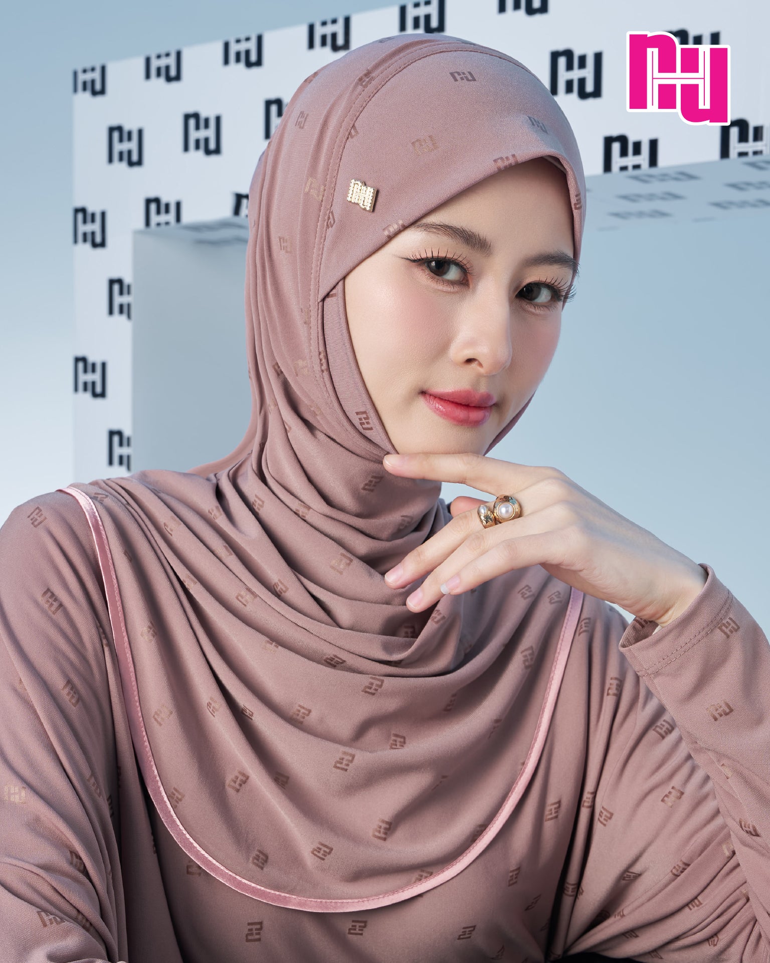 NUH BLACK Ready-to-wear hijab – Talakong style