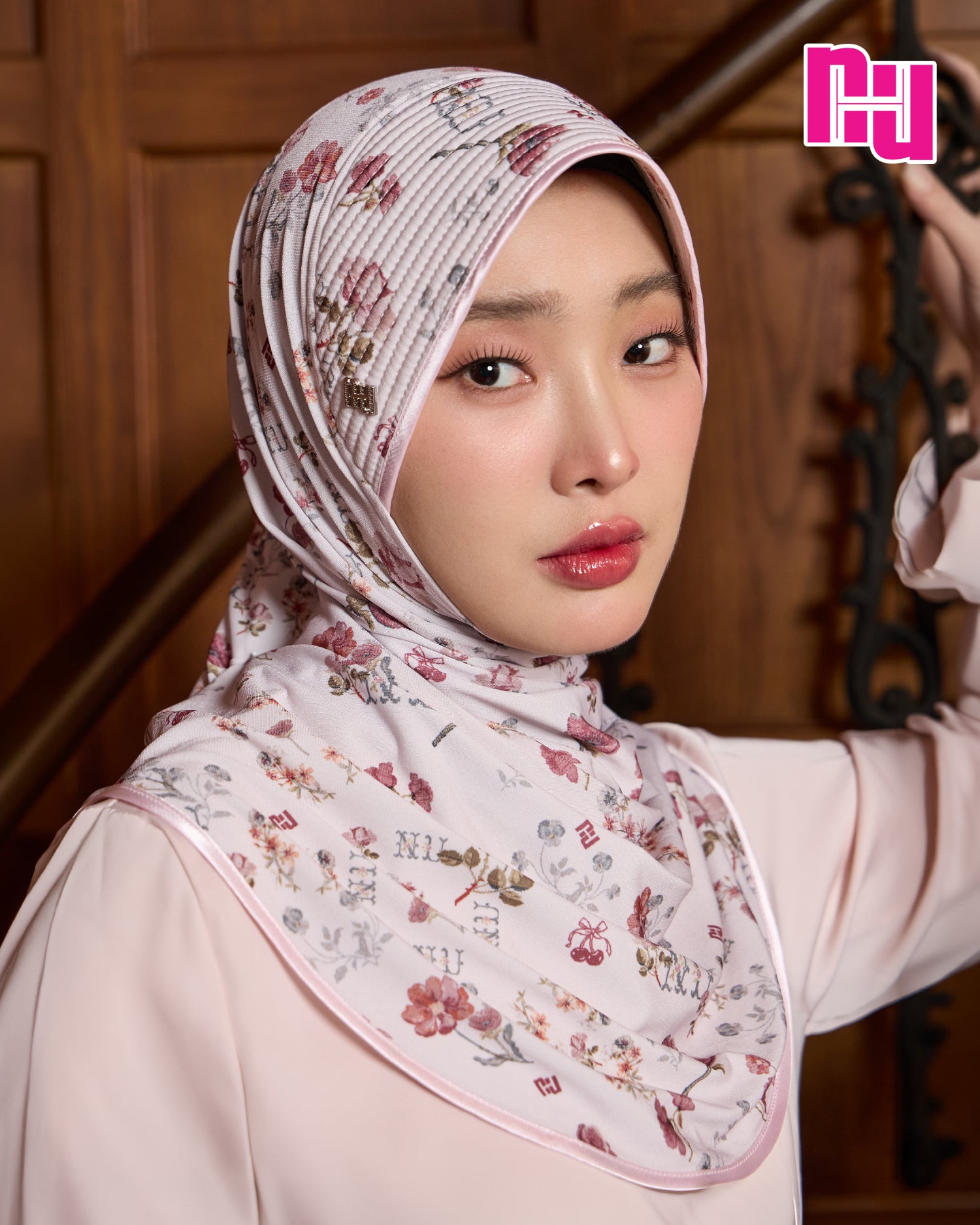 NUH AUDREY ผ้าคลุมสวมสำเร็จ- ทรงฟองน้ำตรง