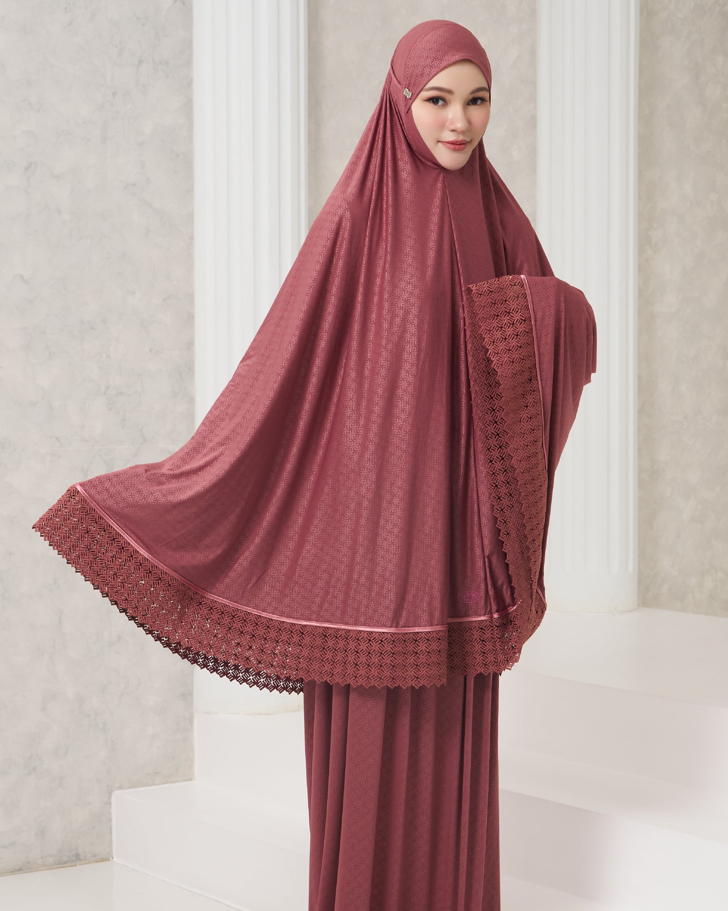 NUH ELYA MONOGRAM (Prayer Set) - Monogram Prayer Set