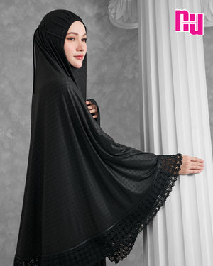 BLACK: Swipe front