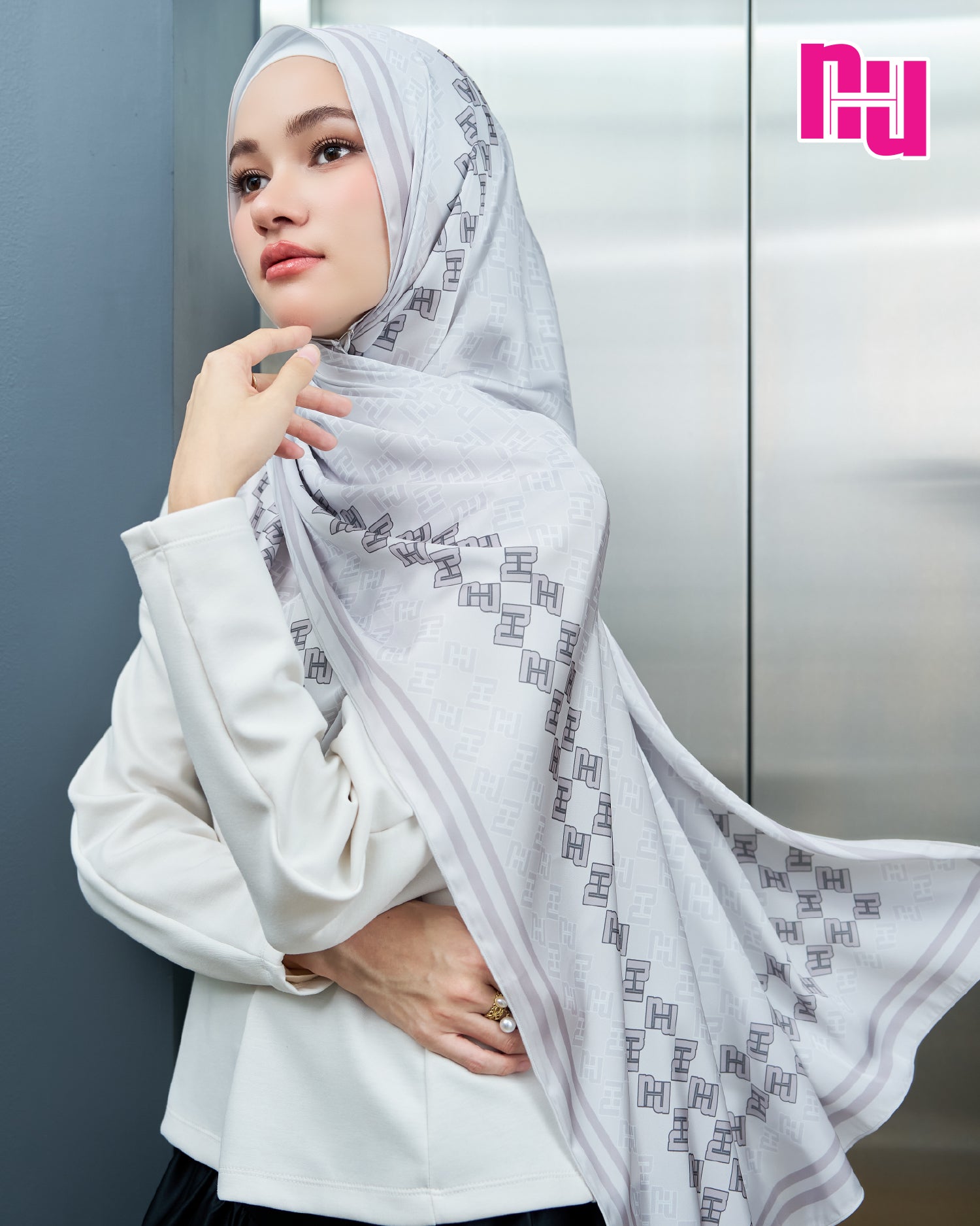 NUH ICON III Long Hijab Scarf for Muslim Women – Long hijab scarf