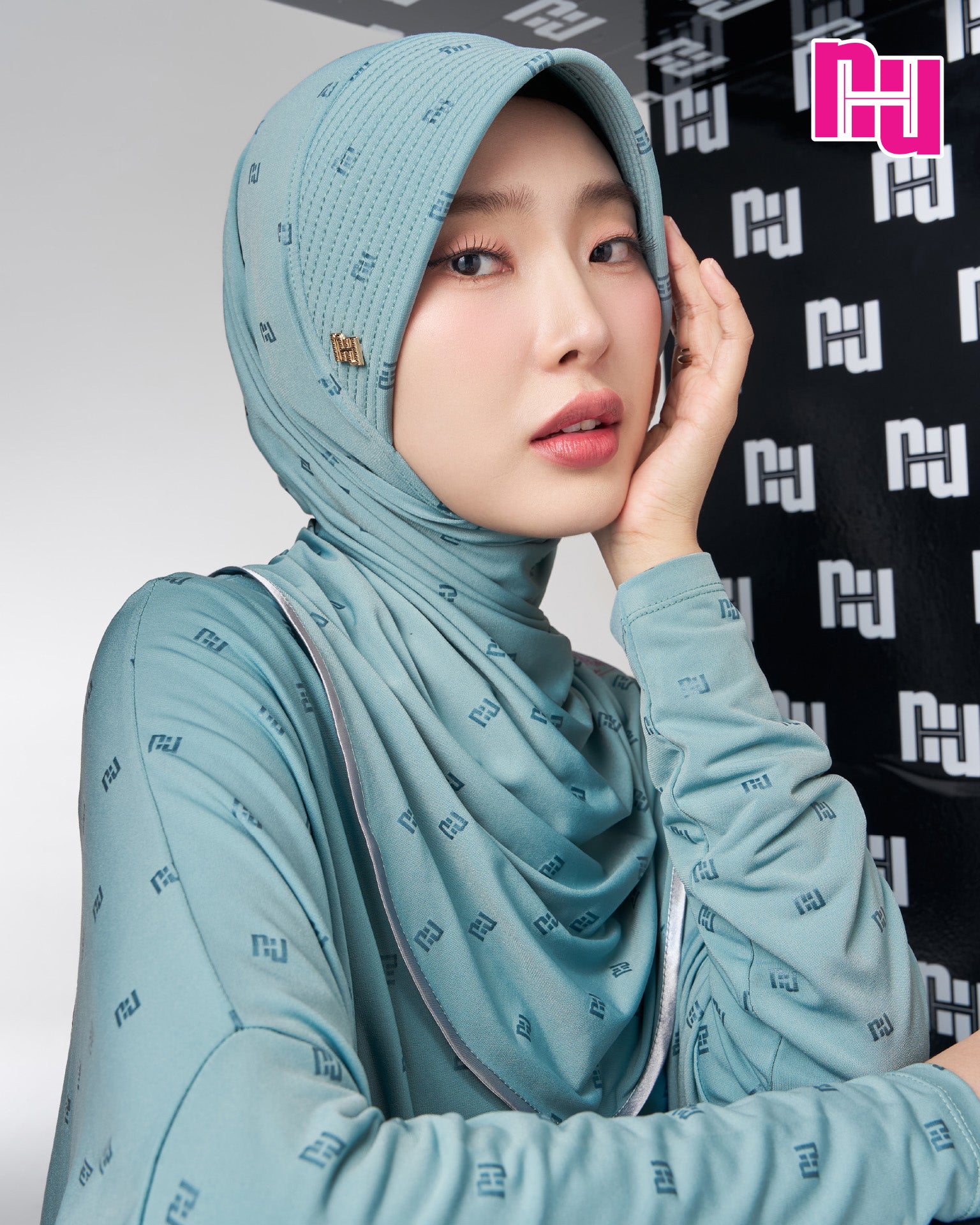 NUH BLACK Ready-to-wear hijab – Regular foam padding
