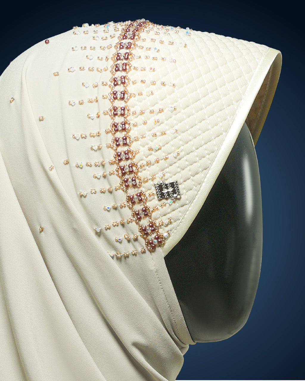 NUH CLASSIC CRYSTAL PREMIUM EDITION III - Ready-to-wear hijab embellished with crystal pearls