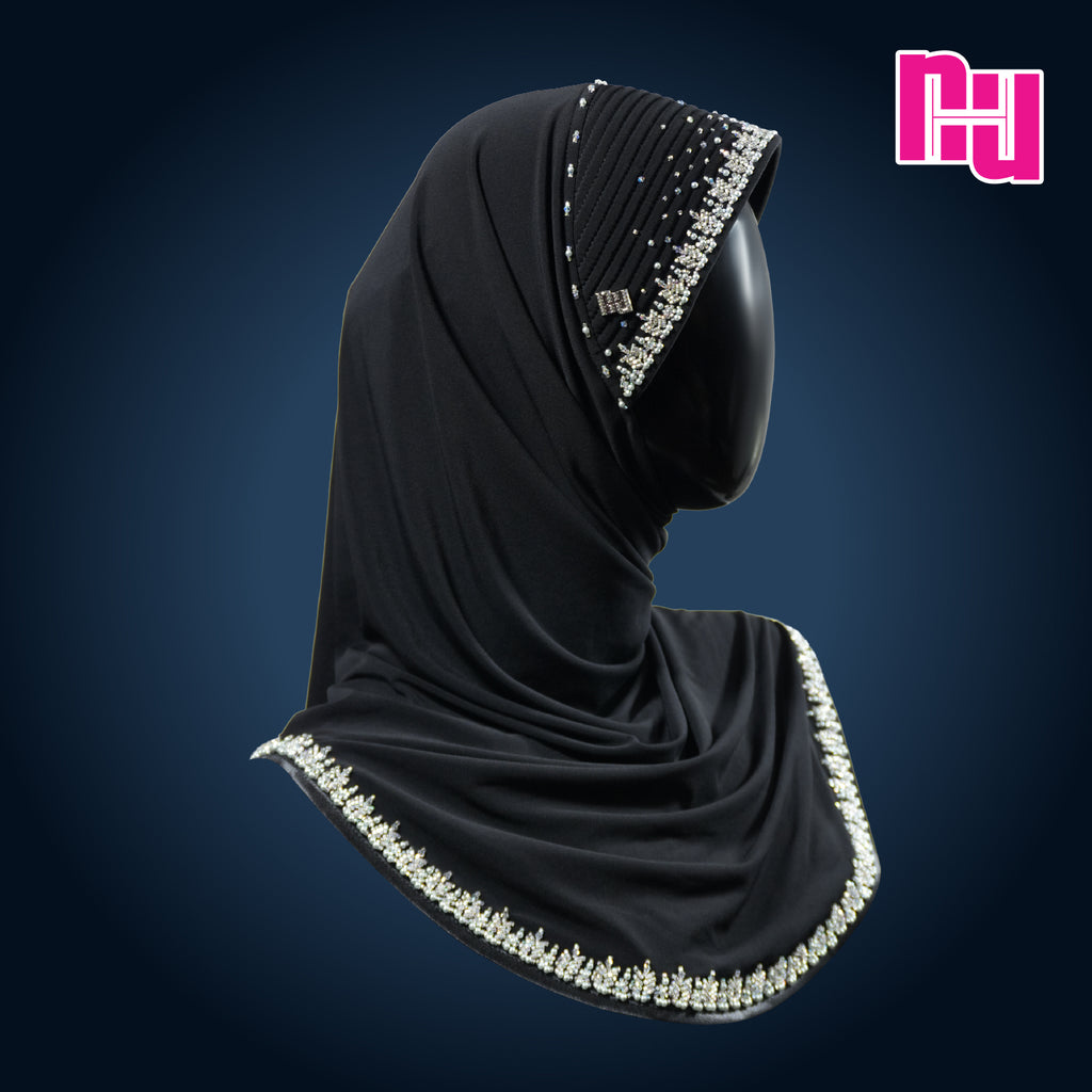 NUH CLASSIC CRYSTAL PREMIUM EDITION V - Ready-to-wear hijab embellished with crystal pearls