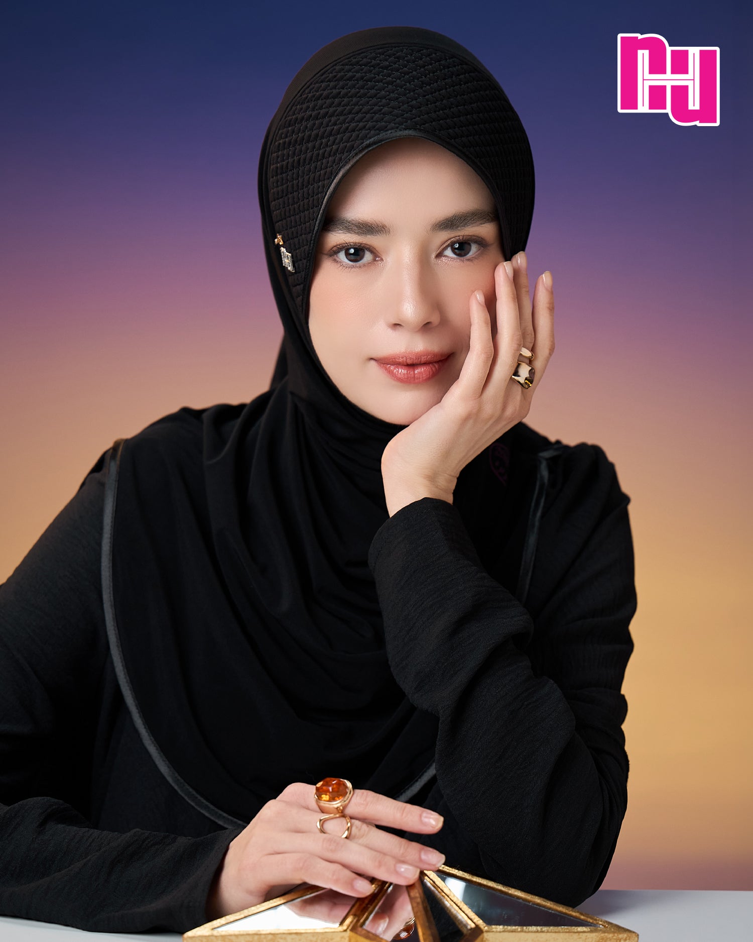 NUH STAR CLASSIC - ผ้าคลุมสวมสำเร็จ