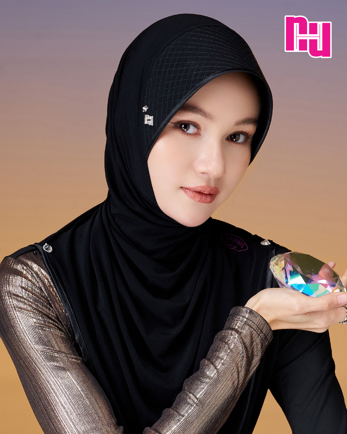 NUH CLASSIC STAR II (BLACK) - ผ้าคลุมสวมสำเร็จ