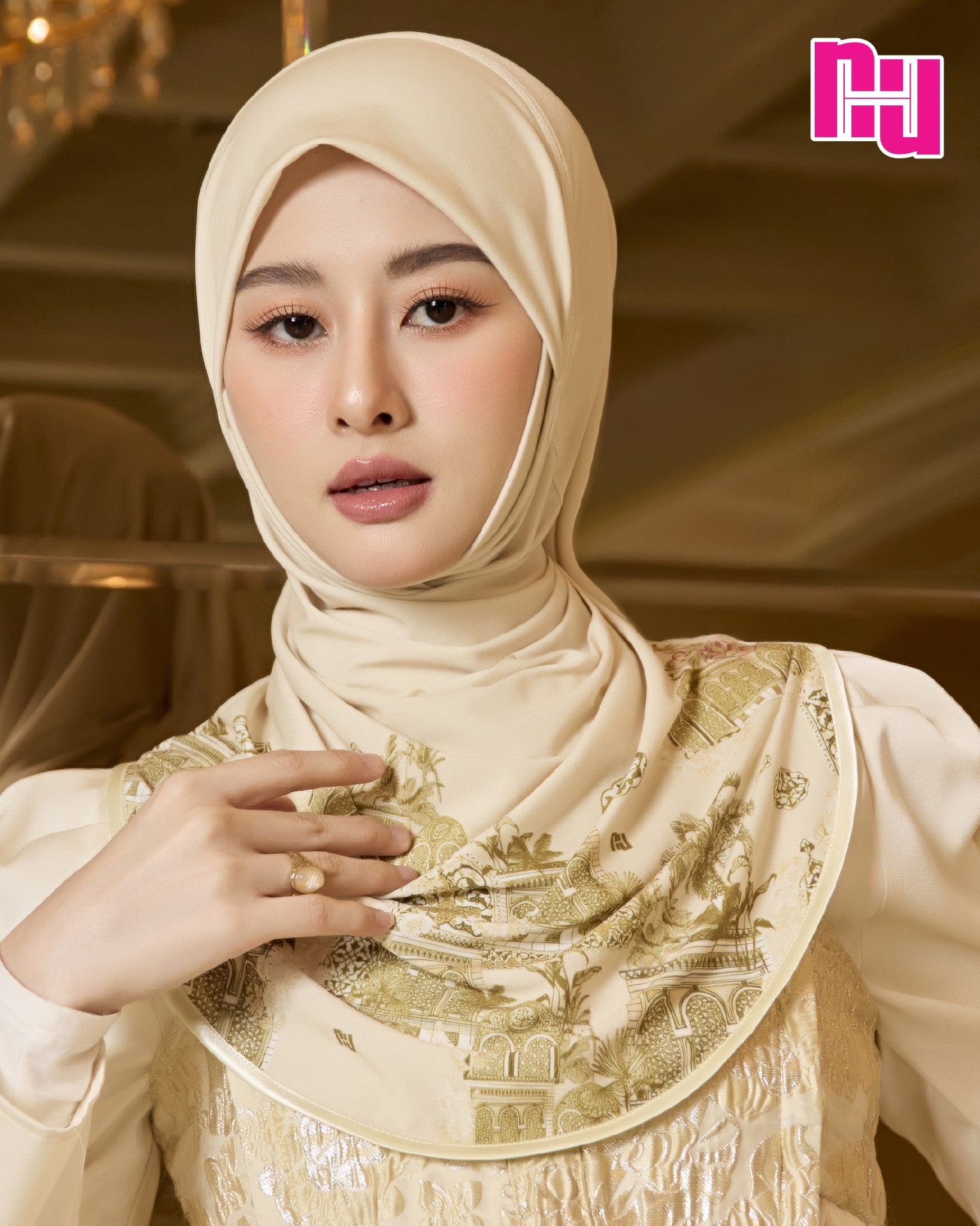 NUH THANA ผ้าคลุมสวมสำเร็จ – ทรงตาลากง