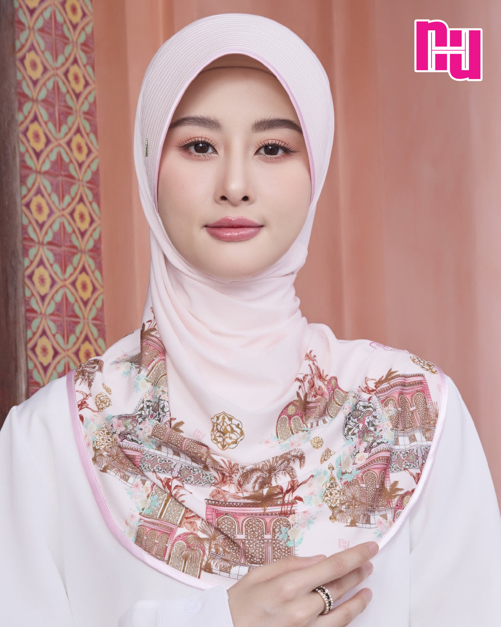 NUH THANA ผ้าคลุมสวมสำเร็จ – ทรงฟองน้ำตรง