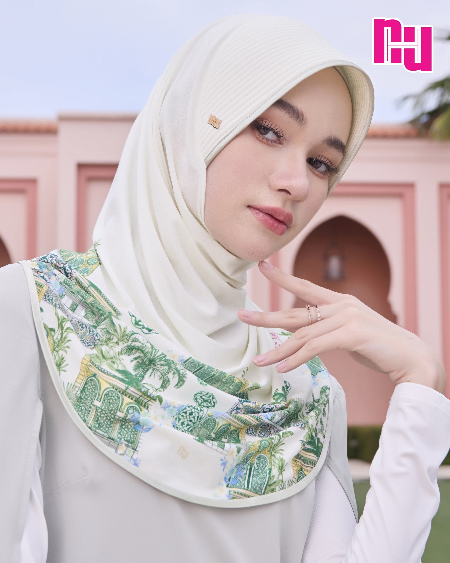 NUH THANA ผ้าคลุมสวมสำเร็จ – ทรงฟองน้ำตรง