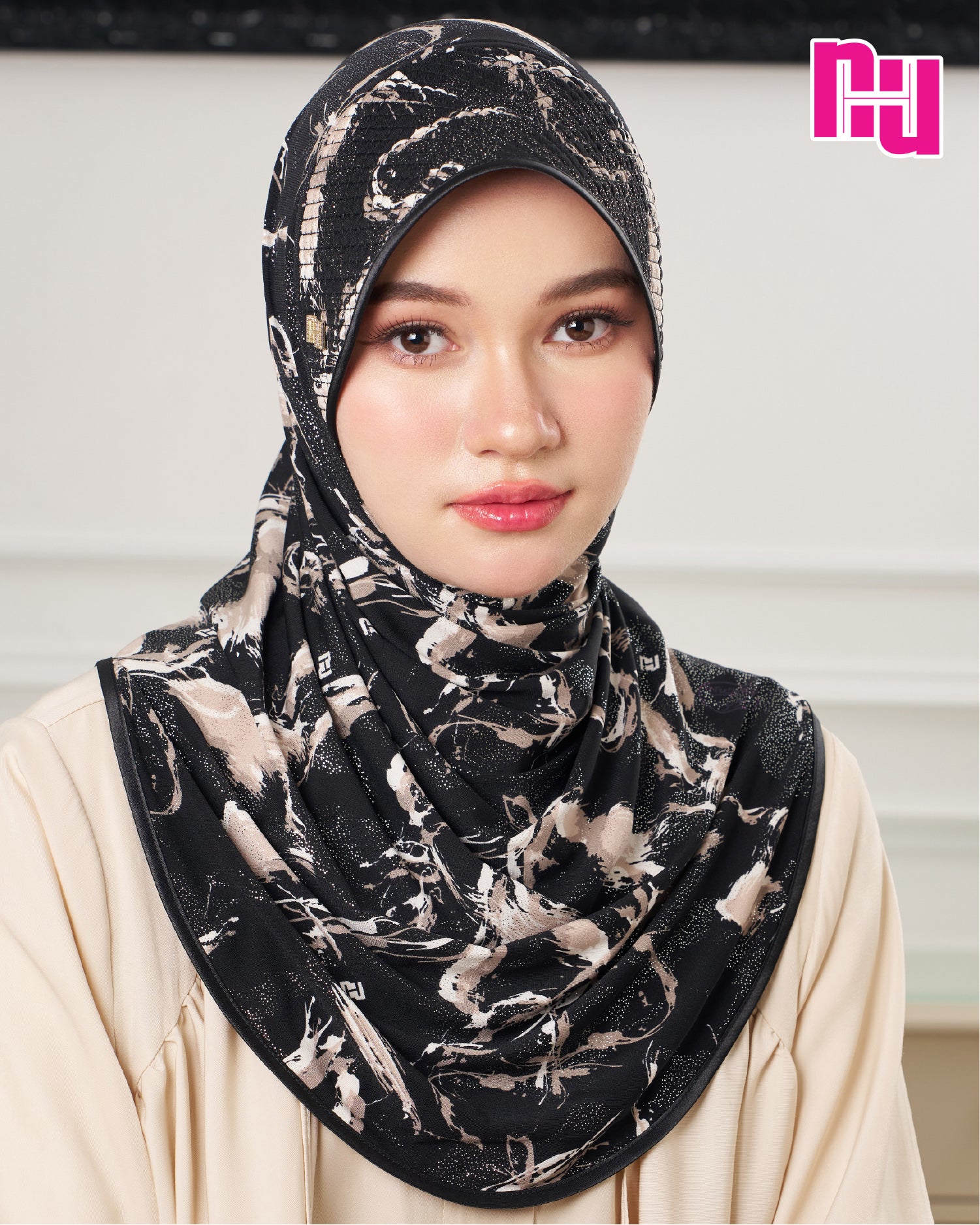 NUH BRUSH LINE ready-to-wear cover - square sponge shape