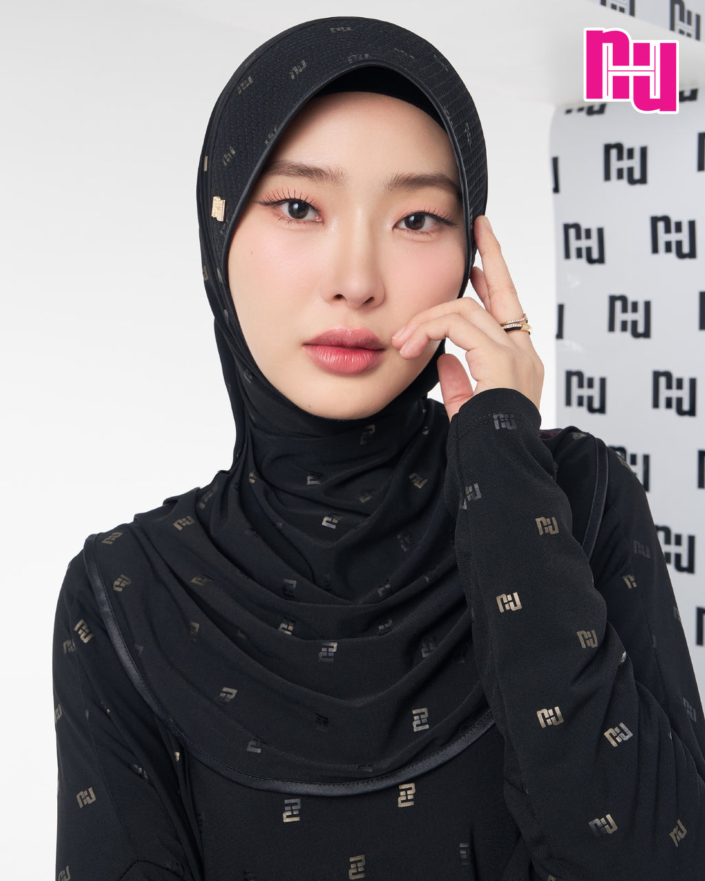NUH BLACK ผ้าคลุมสวมสำเร็จ – ทรงฟองน้ำตาราง