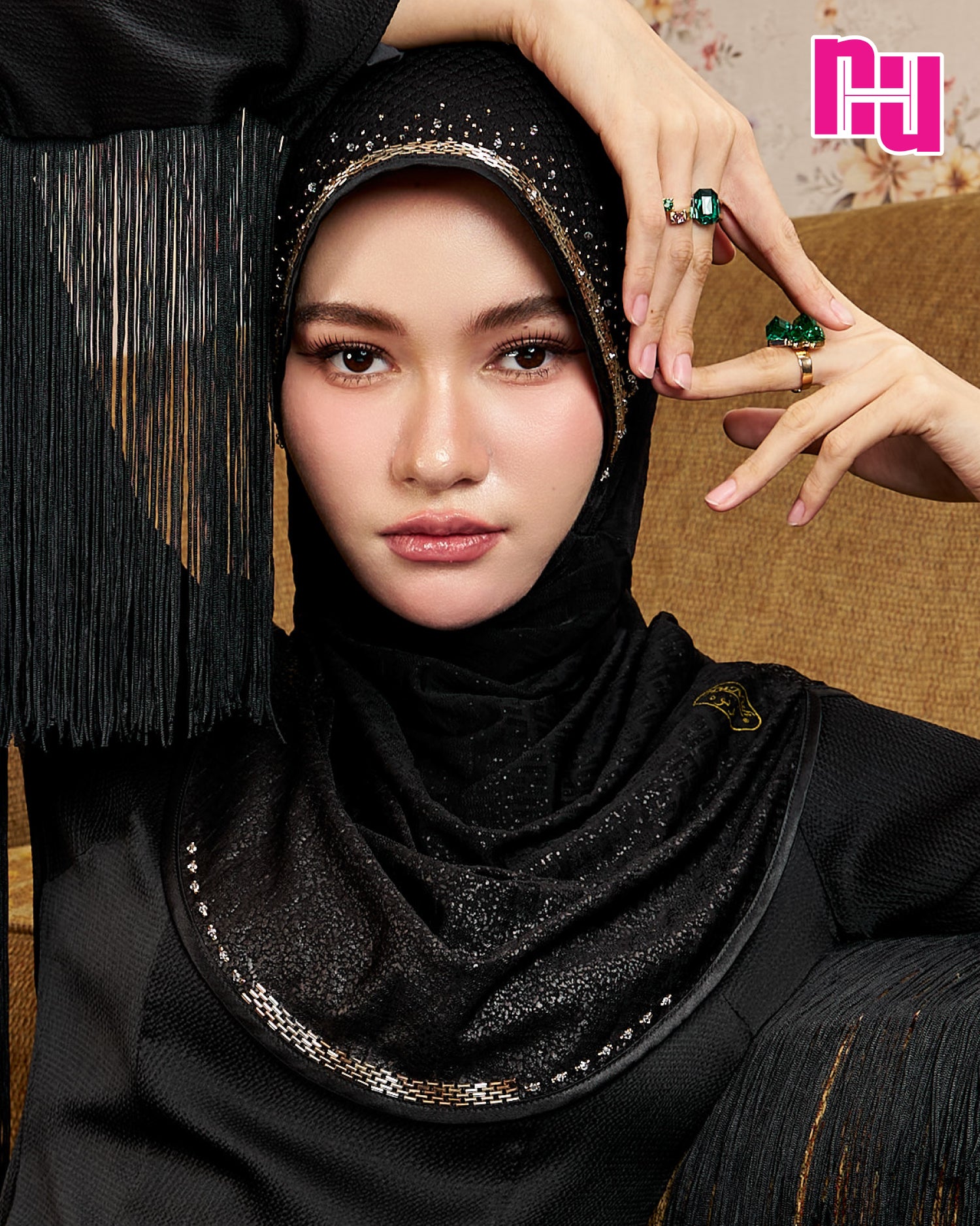 NUH GLAM Ready-to-wear hijab with pearl and crystal embellishments (embroidered hem) - Sponge grid style (FN-N)