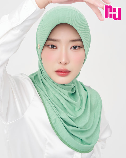ผ้าคลุมสวมสำเร็จ NUH MONOGRAM – ทรงฟองน้ำ