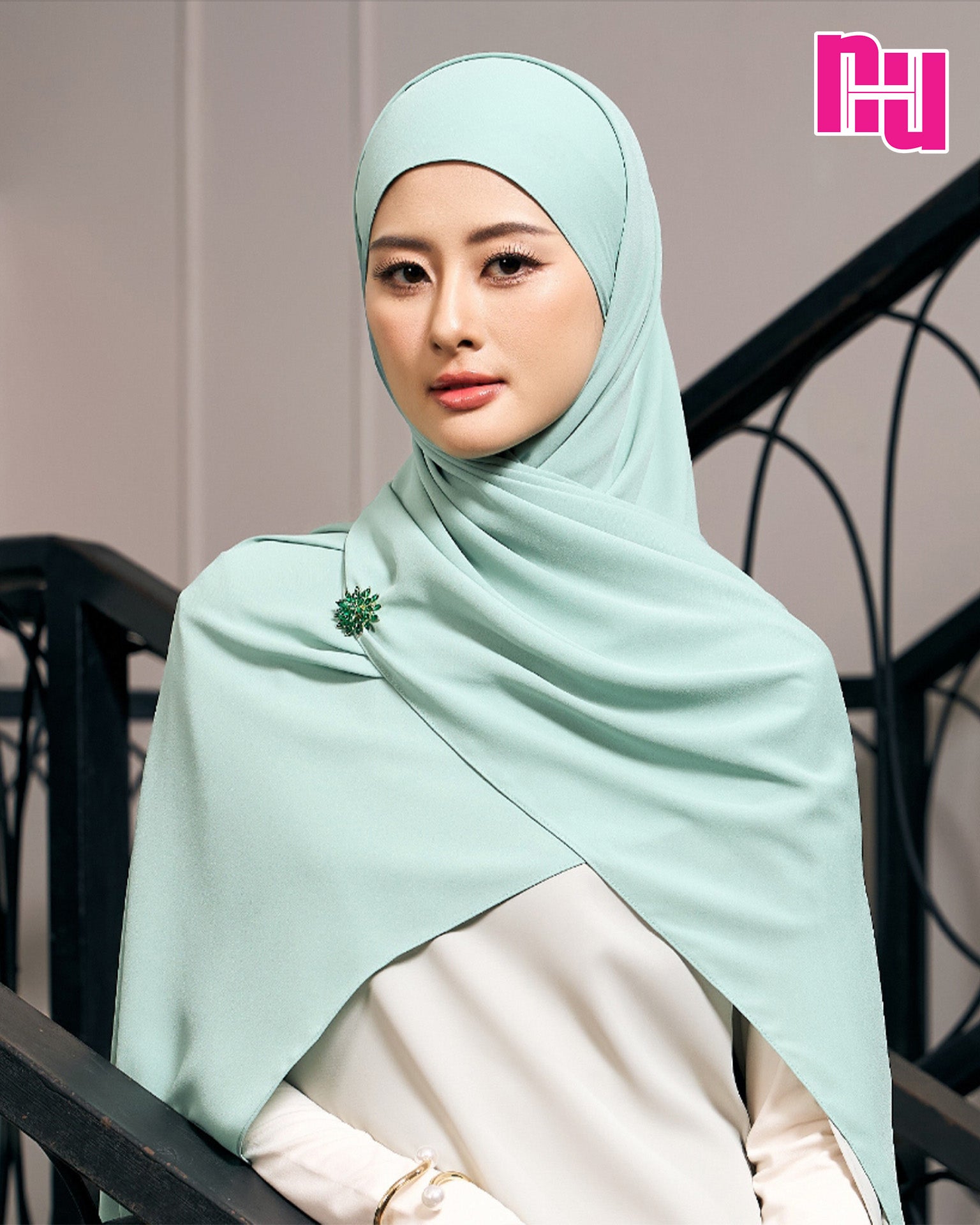 NUH NOOR Hijab Scarf for Women Muslim – ผ้าพันสีพื้นแบบยาว