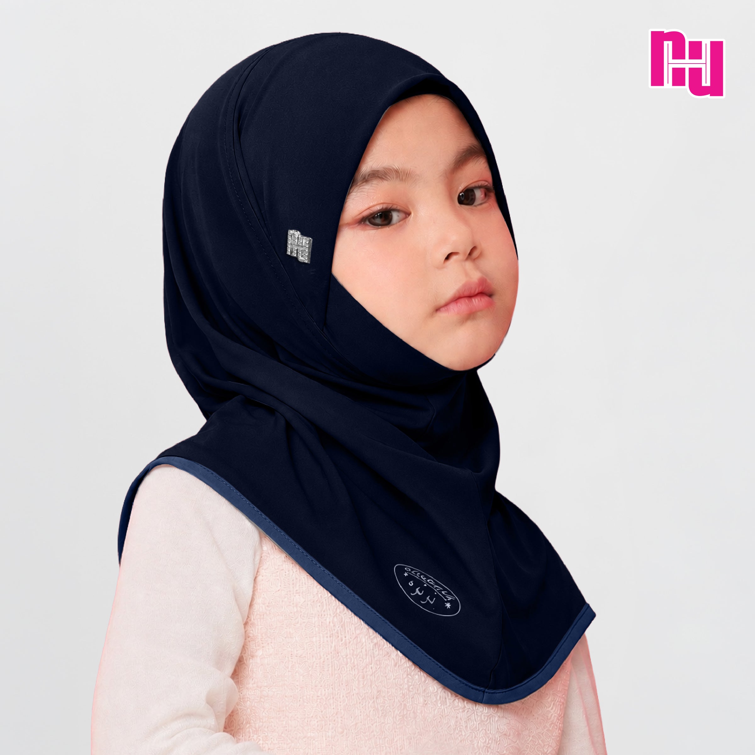 NUH HATI CLASSIC (BLACK) - ผ้าคลุมสวมสำเร็จคลาสสิคสีดำ (แพทเทิร์นฮาตีสำหรับเด็ก)